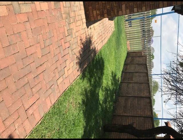 3 BEDROOM PROPERTY TO RENT IN HEATHERVIEW